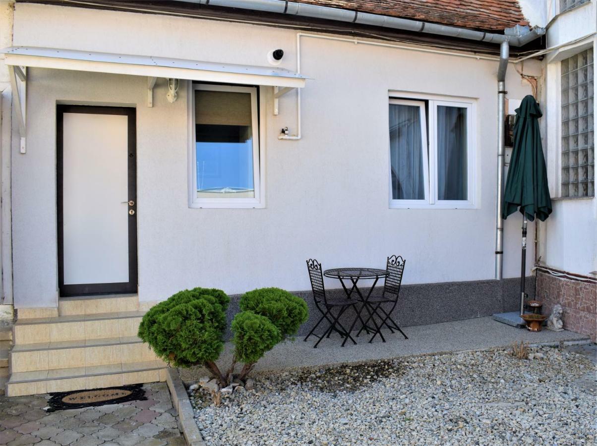 Little House Apartment Сибиу Екстериор снимка
